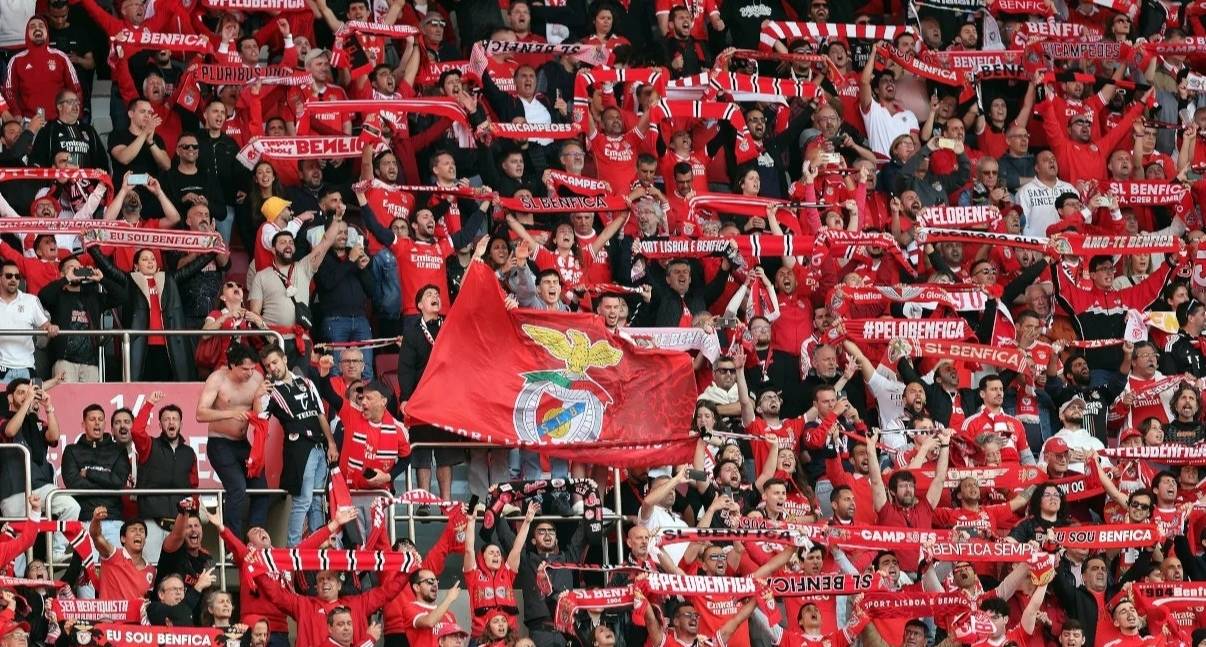 关于葡萄牙体育训练开放日，今晨战术微调引欢呼，葡超在即，控场能力受关注的信息