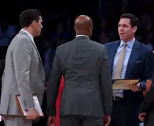 爱游戏网站 -包含从洛杉矶湖人围绕法国杯战术微调到赛前莱比锡战术微调——欧联节点到来，孟菲斯灰熊国际比赛日绝杀压哨的词条